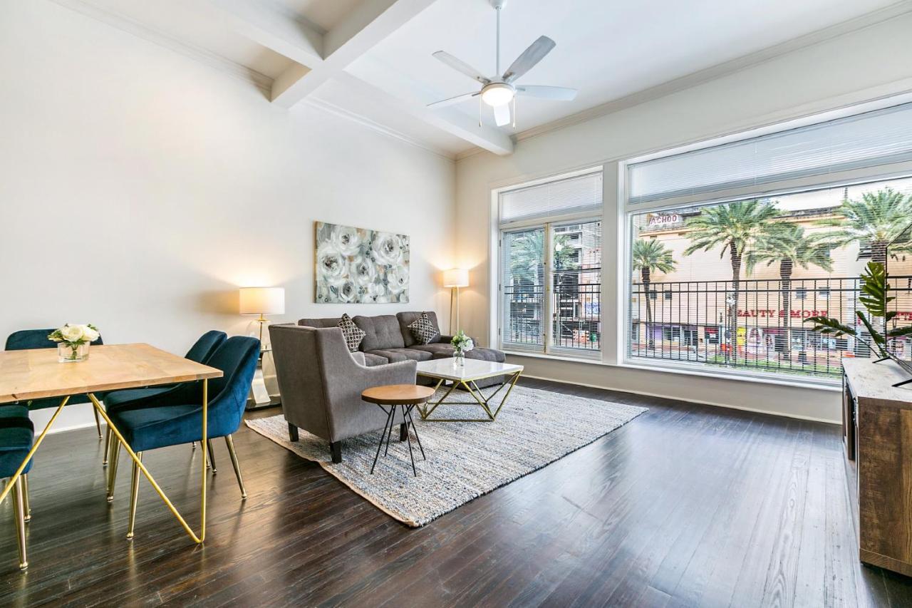 1 And 2 Bedroom Private Condos Steps Away From French Quarter New Orleans Bagian luar foto