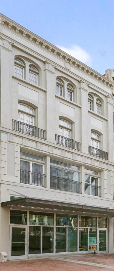 1 And 2 Bedroom Private Condos Steps Away From French Quarter New Orleans Bagian luar foto