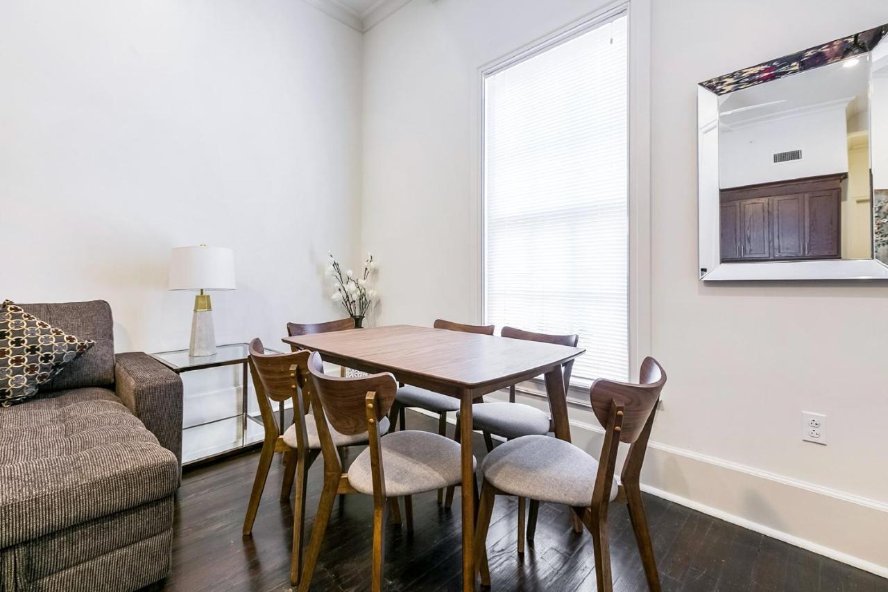 1 And 2 Bedroom Private Condos Steps Away From French Quarter New Orleans Bagian luar foto
