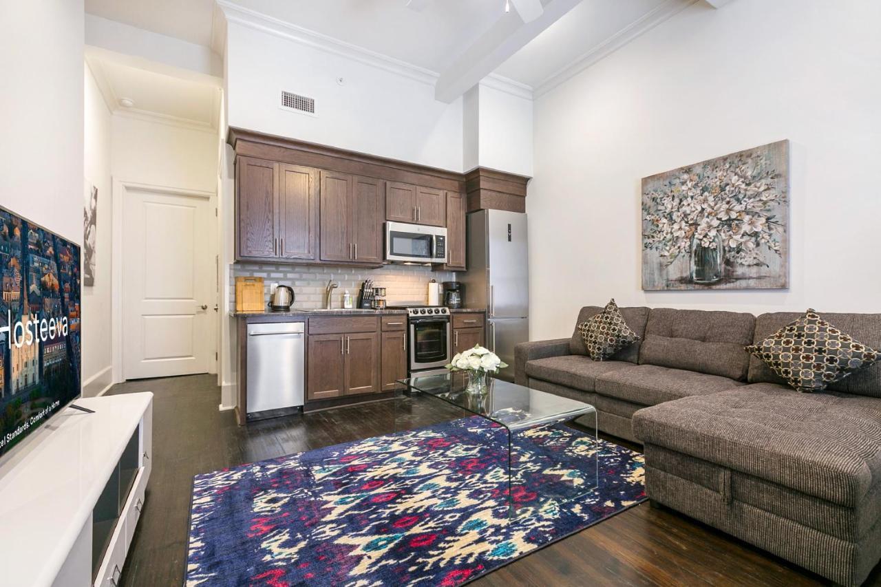 1 And 2 Bedroom Private Condos Steps Away From French Quarter New Orleans Bagian luar foto